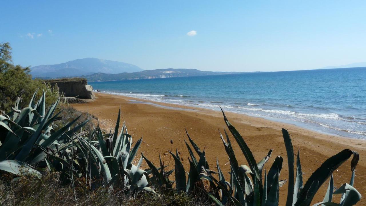 Villa Emmanouela Xi Beach Buitenkant foto
