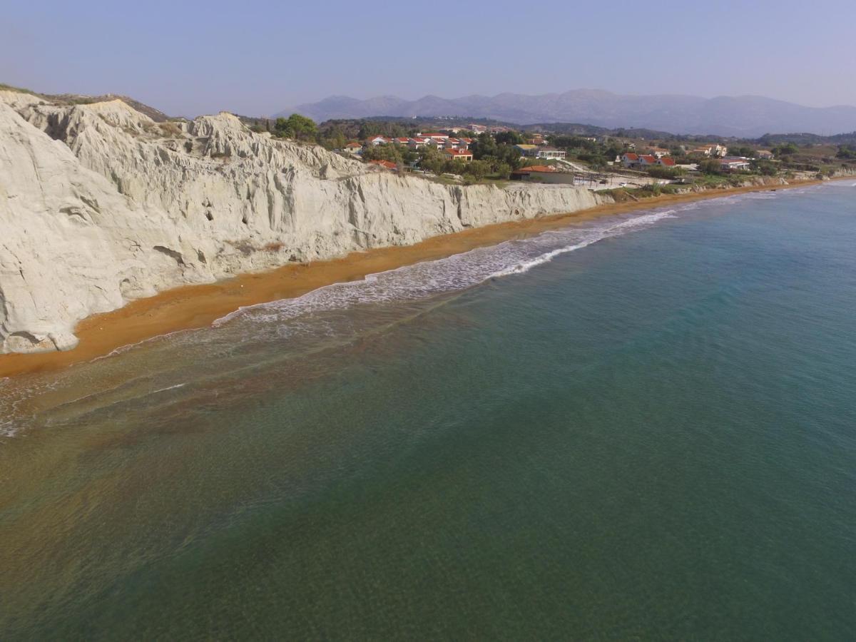 Villa Emmanouela Xi Beach Buitenkant foto